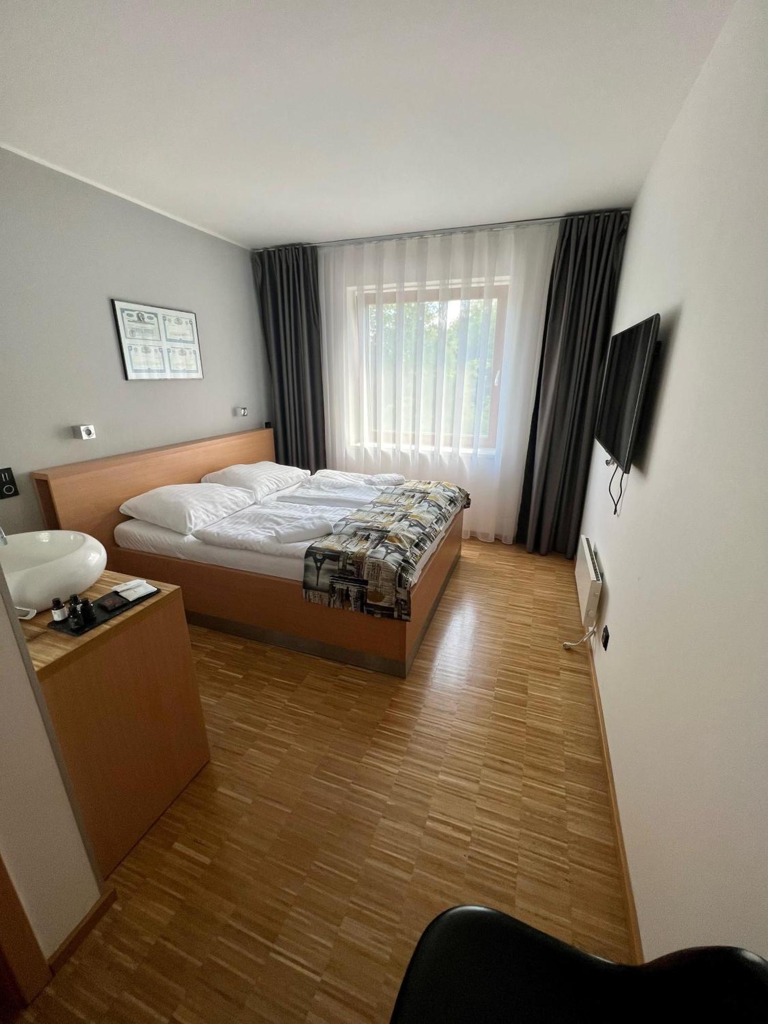 Blue Orange Resort Prague Exterior photo